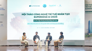 Các chuyên gia trong phiên thảo luận tại sự kiện. Ảnh: Lan Chi