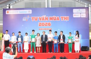 Trí tuệ nhân tạo thành điểm nhấn tại ngày hội tư vấn mùa thi- Ảnh 2.
