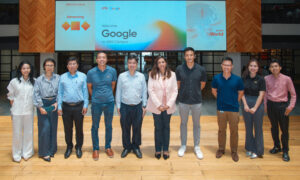 Đại diện Google Việt Nam, VNG, ĐHQG TP HCM tại nơi đặt Saigon AI Hub đầu tiên. Ảnh: Ngọc Diễm