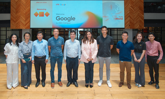 Đại diện Google Việt Nam, VNG, ĐHQG TP HCM tại nơi đặt Saigon AI Hub đầu tiên. Ảnh: Ngọc Diễm